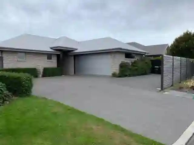 house for rent in 40 Little Oaks Drive, Yaldhurst, Christchurch, New Zealand