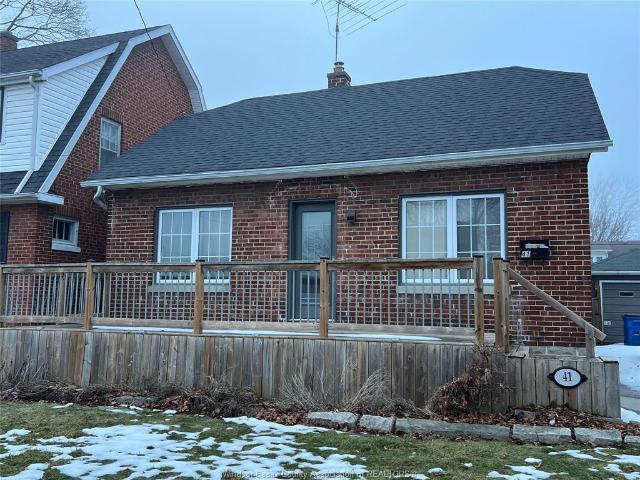 house for rent in 41 Alexandra Unit# Front Chatham, Ontario