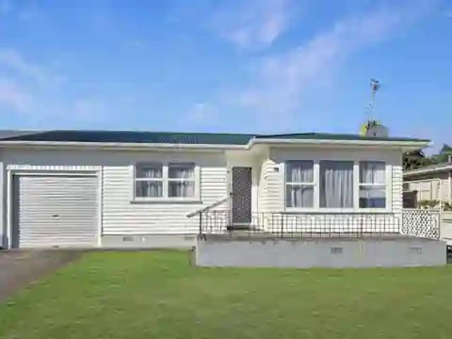 house for rent in 42 Rugby Street, Levin, Horowhenua, New Zealand