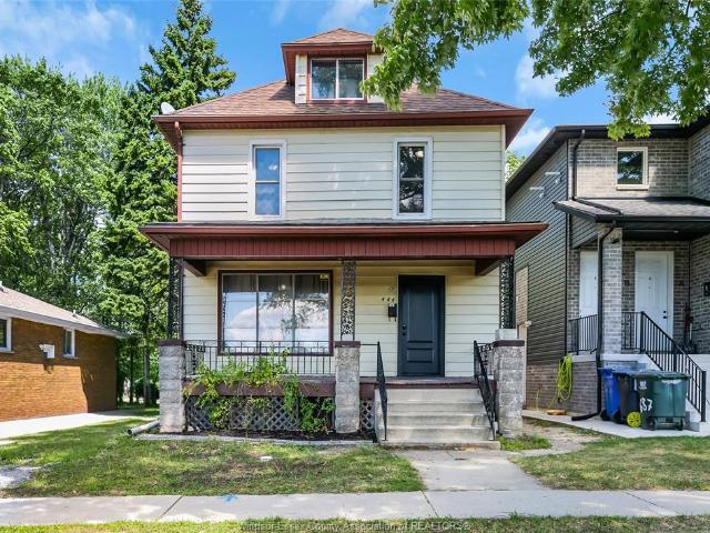 house for rent in 444 Crawford Windsor, Ontario