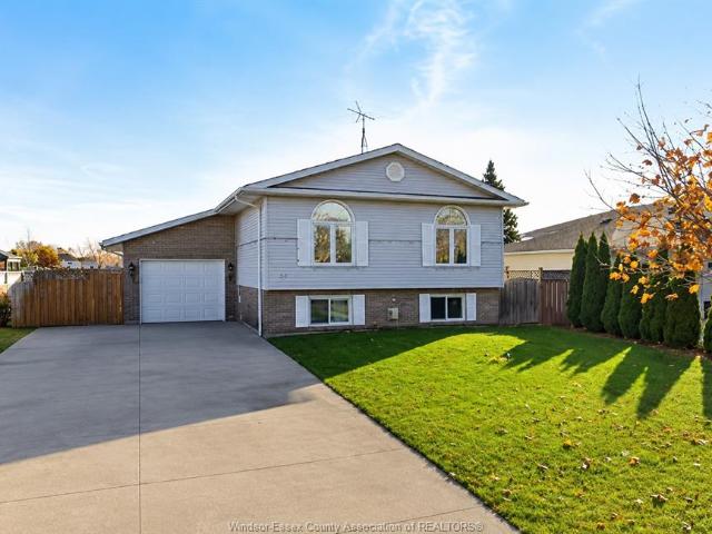 house for rent in 46 Indiana Place Amherstburg, Ontario