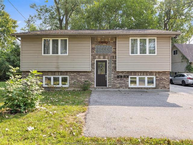 house for rent in 4851 Matchett Unit# 2 Windsor, Ontario