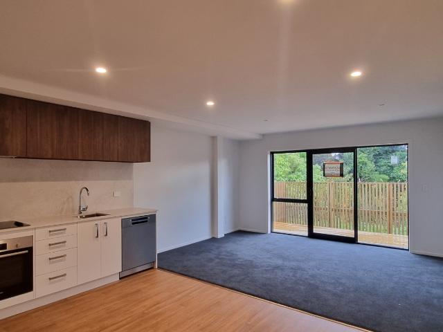 House for rent in 4/98 Lake Road, Ohinemutu Bay of Plenty