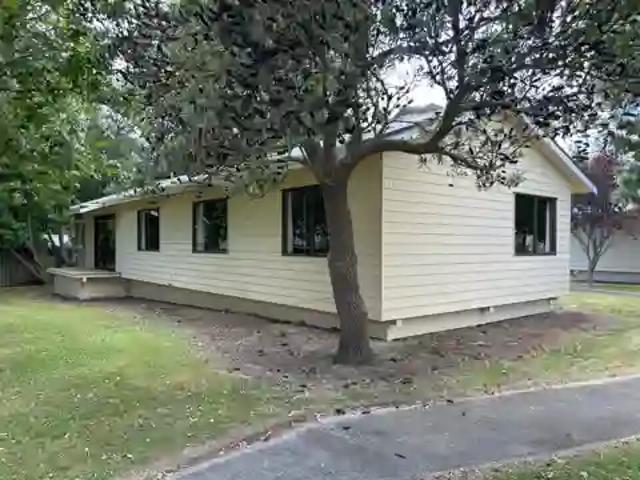 house for rent in 4 Keiller Place, Fitzherbert, Palmerston North, New Zealand