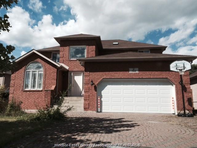 house for rent in 512 John Harvey Windsor, Ontario