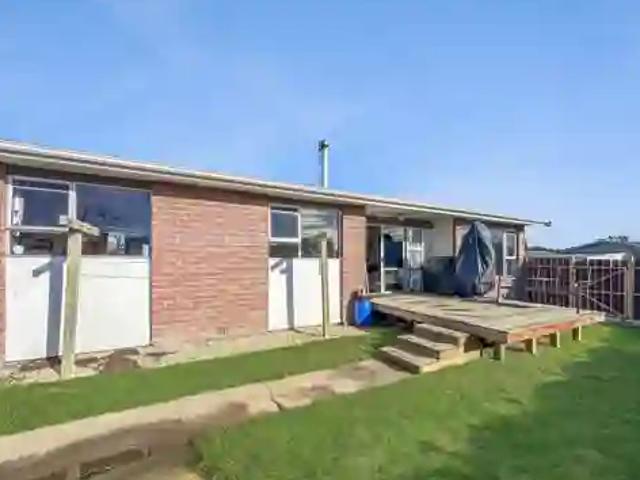 house for rent in 64 Dunbeath Crescent, Kew, Invercargill, New Zealand