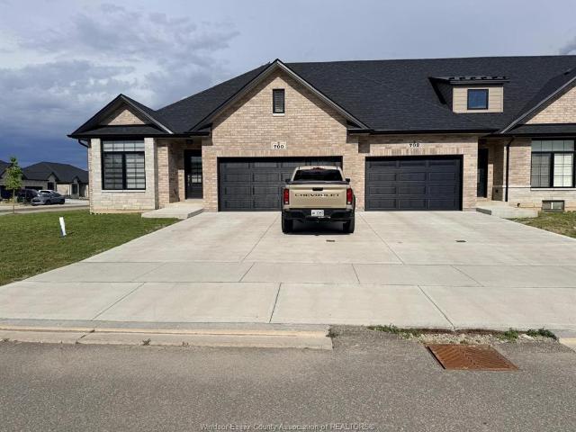 house for rent in 700 Elliot Point Road Amherstburg, Ontario