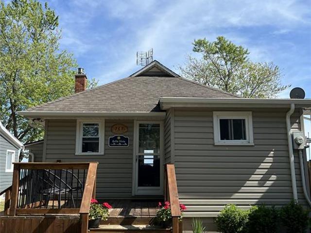 house for rent in 767 Cedar Island Lane Kingsville, Ontario