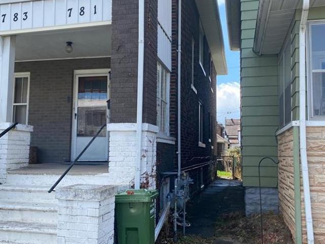 house for rent in 781 Gladstone Avenue Windsor, Ontario