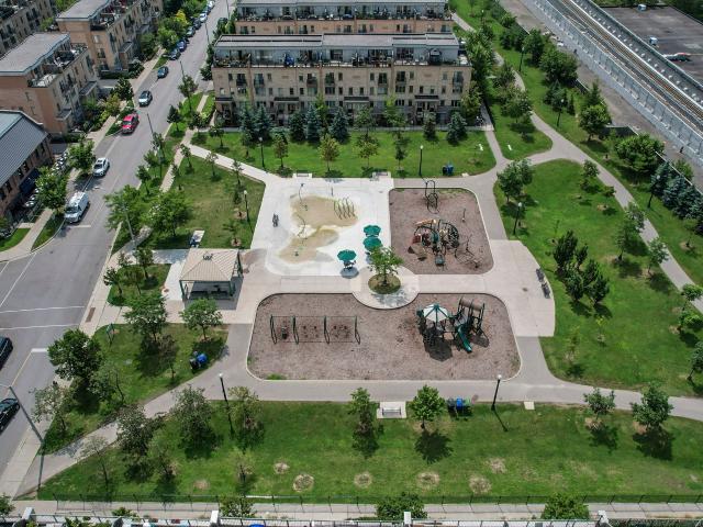 house for rent in 7 Foundry Avenue, Toronto, ON