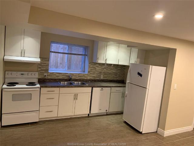 house for rent in 829 Arthur Avenue Unit# Basement Windsor, Ontario