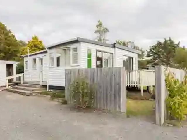 house for rent in 856 Hokio Beach Road, Levin, New Zealand