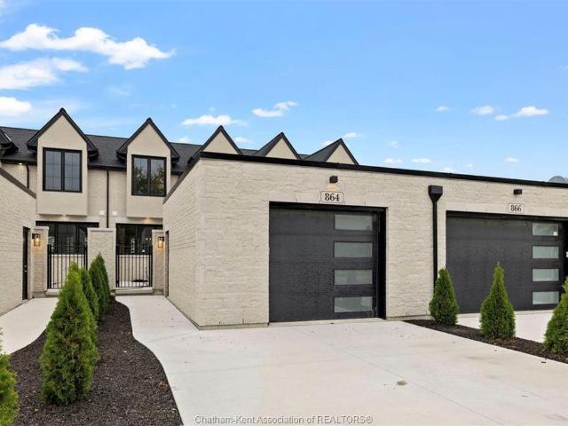 house for rent in 864 Park Avenue Chatham, Ontario