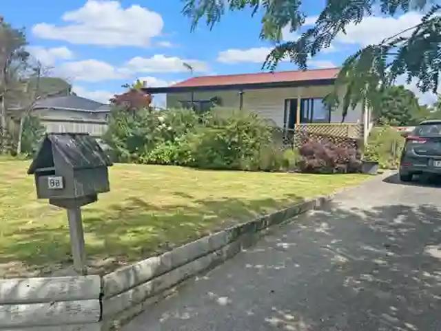 house for rent in 8A Paterson Street, Pahiatua, Tararua, New Zealand
