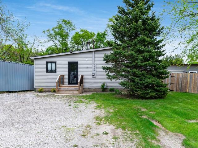 house for rent in 9290 Disputed Road LaSalle, Ontario