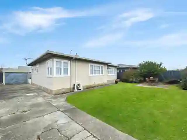 house for rent in 10 Glasgow Street, Takaro, Palmerston North, New Zealand