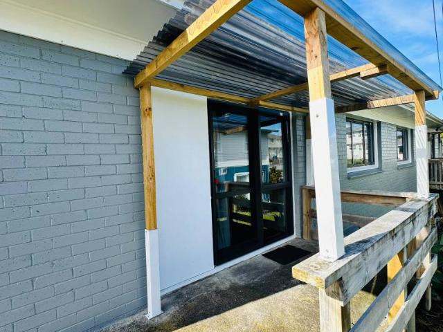 House for rent in 1/22 Harwood Road Mount Wellington