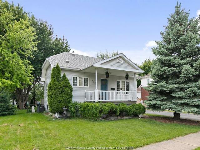 house for rent in 12341 St. Denis Tecumseh, Ontario