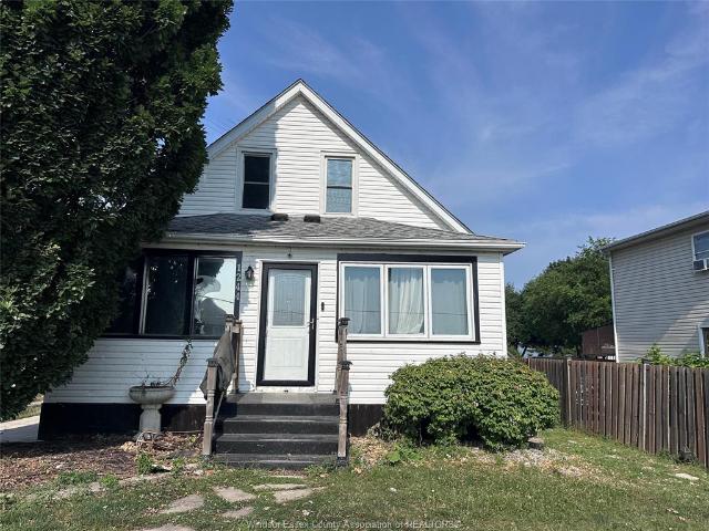 house for rent in 1244 Front Road Unit# Upper Amherstburg, Ontario