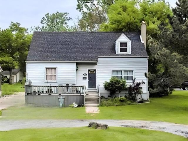 house for rent in 1254 Lakeshore Road Sarnia, Ontario