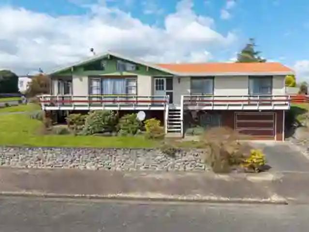 house for rent in 12 Empire Street, Dannevirke, Tararua, New Zealand