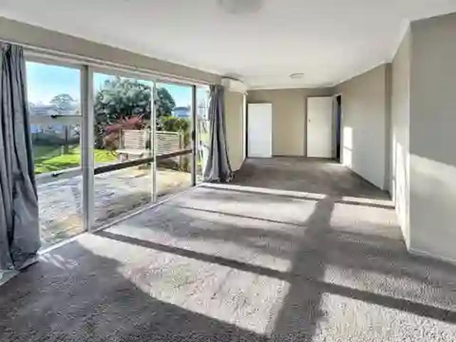 house for rent in 12 Mathew Street, Dannevirke, Tararua, New Zealand