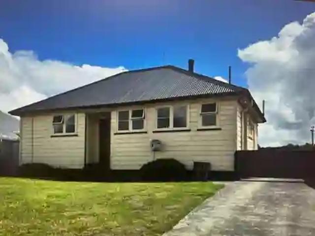 house for rent in 14 Conlon Street, Reefton, New Zealand