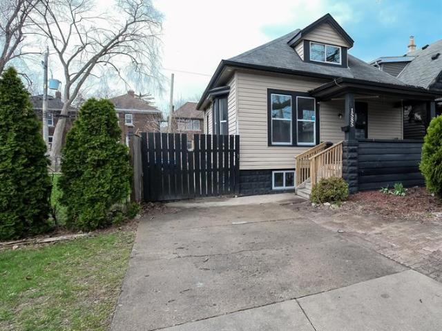 house for rent in 1585 Pelissier Unit# Lower Windsor, Ontario