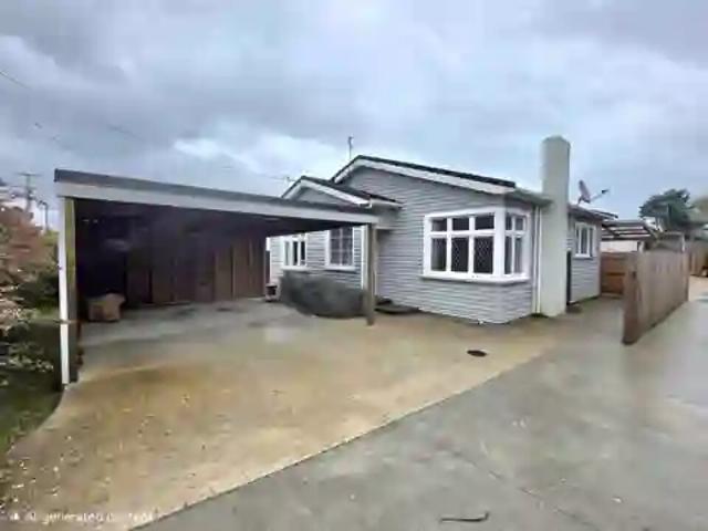 house for rent in 15 Paritutu Road, Spotswood, New Plymouth, New Zealand