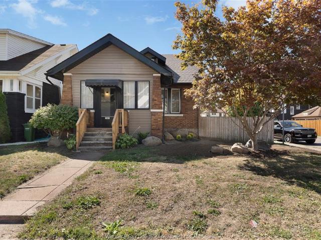 house for rent in 1605 Dougall Avenue Unit# Upper Windsor, Ontario