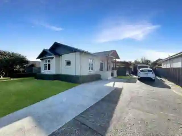 house for rent in 166 George Street, Windsor, Invercargill, New Zealand