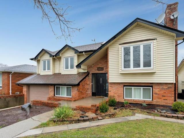 house for rent in 1953 Lepain Crescent Unit# Lower LaSalle, Ontario