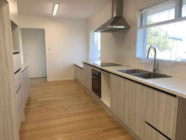 House for rent in 1 Reagan Road Manukau, Manukau City
