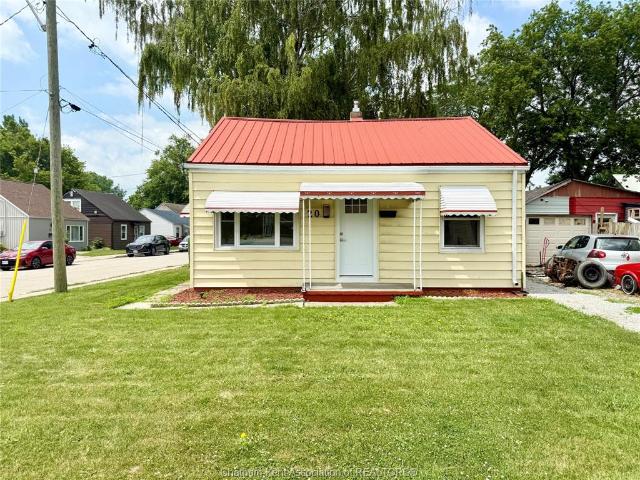 house for rent in 20 Mcnaughton Avenue Wallaceburg, Ontario