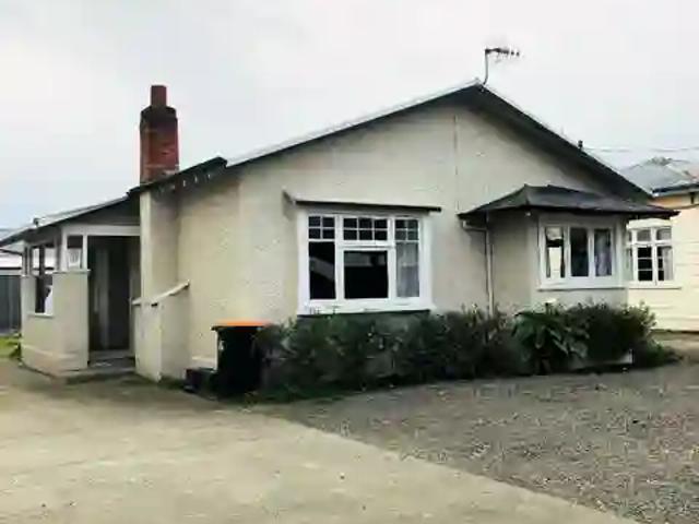 house for rent in 213 Ferguson Street, West End, Palmerston North, New Zealand