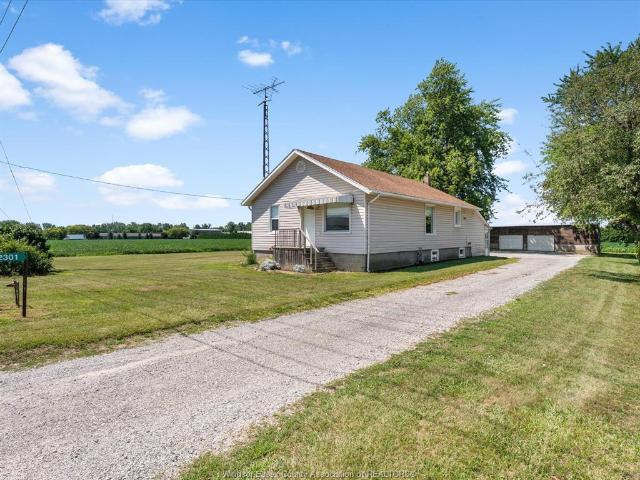 house for rent in 2301 Albuna Townline Kingsville, Ontario
