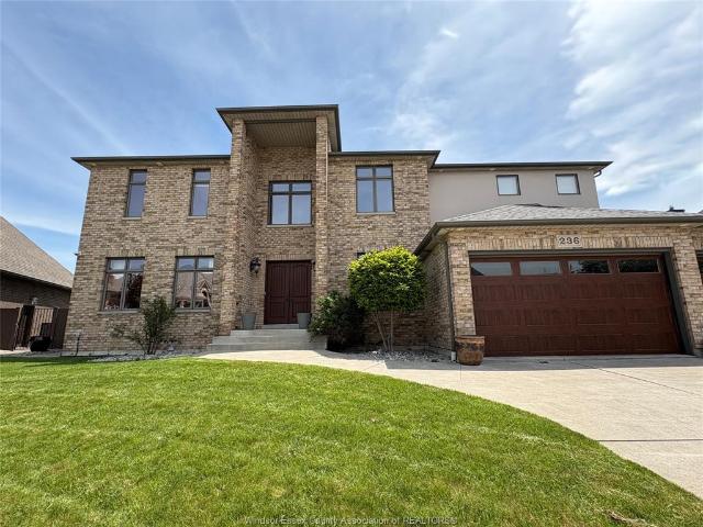 house for rent in 236 Shoreview Circle Windsor, Ontario