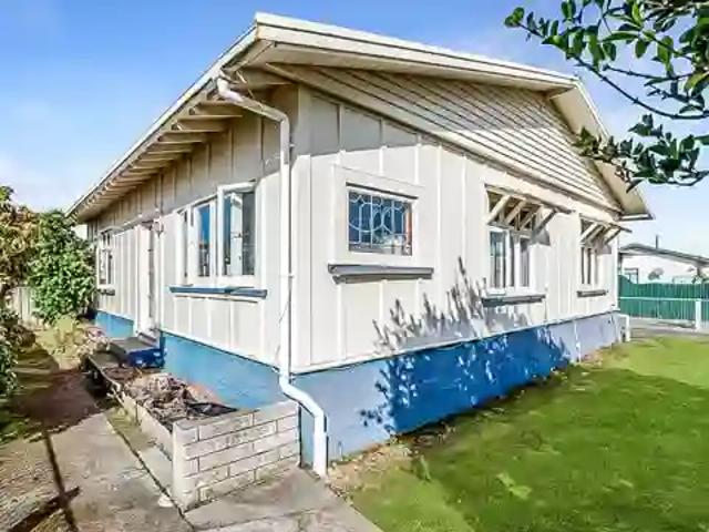 house for rent in 24 Thyra Street, Dannevirke, New Zealand