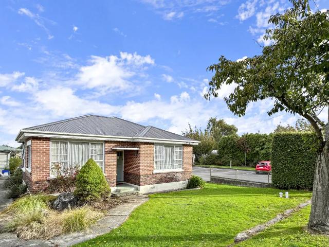 house for rent in 25 Huia Street, Waikiwi, Invercargill, New Zealand