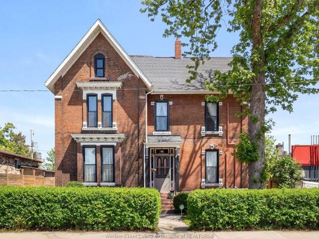 house for rent in 274 Crawford Avenue Windsor, Ontario