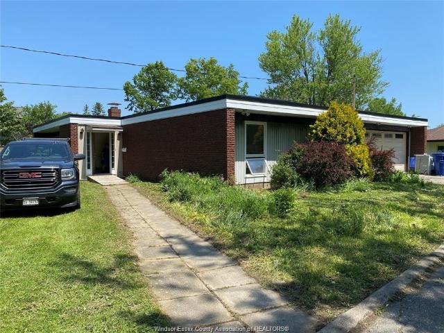 house for rent in 3052 Lauzon Unit# Front Windsor, Ontario