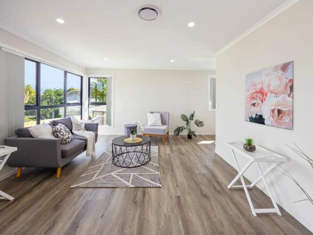 House for rent in 30 Burndale Terrace, Manurewa