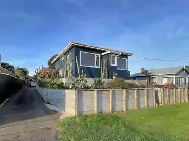 house for rent in 32 Matai Street, Castlecliff, Whanganui, New Zealand