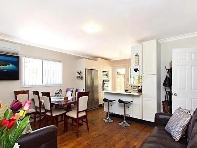 House for rent in 3 Melbourne Street, OXLEY PARK