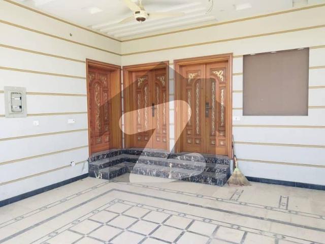 House For Rent In Top City 1