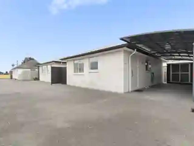 house for rent in Unit B, 16 Station Road, Te Puke, Western Bay Of Plenty, New Zealand