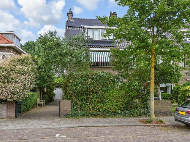 house for rent in van Deventerlaan 31 2271TT Leidschendam Voorburg Voorburg Oud noord Voorburg