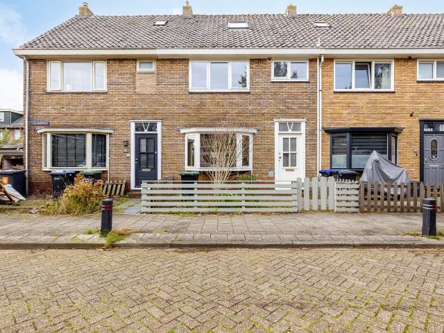 house for rent in Vlielandstraat 61 1506ZJ Zaanstad Schilders en Waddenbuurt Zaandam