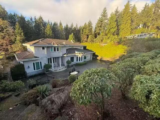 House for rent in West Vancouver, West Vancouver, 841 Highland.