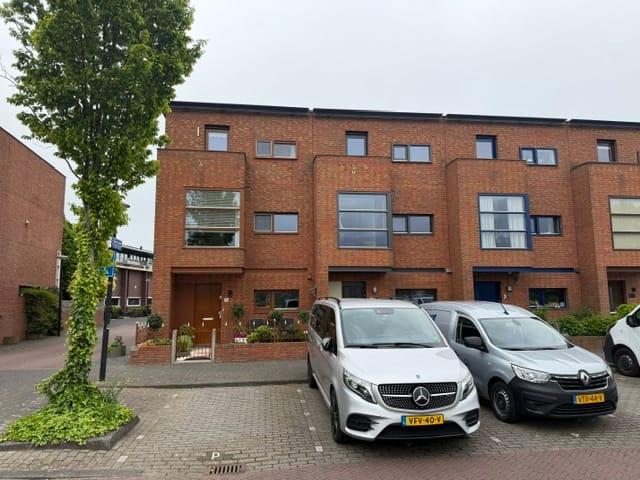 house for rent in Athenesingel 76 2548TH Den Haag Lage Veld Den Haag